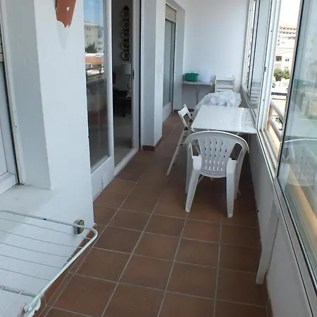 En Roses: Terraza, Piscina, 6 Pers. - Es-204-74 Roses