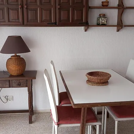 En Roses: Terraza, Piscina, 6 Pers. - Es-204-74
